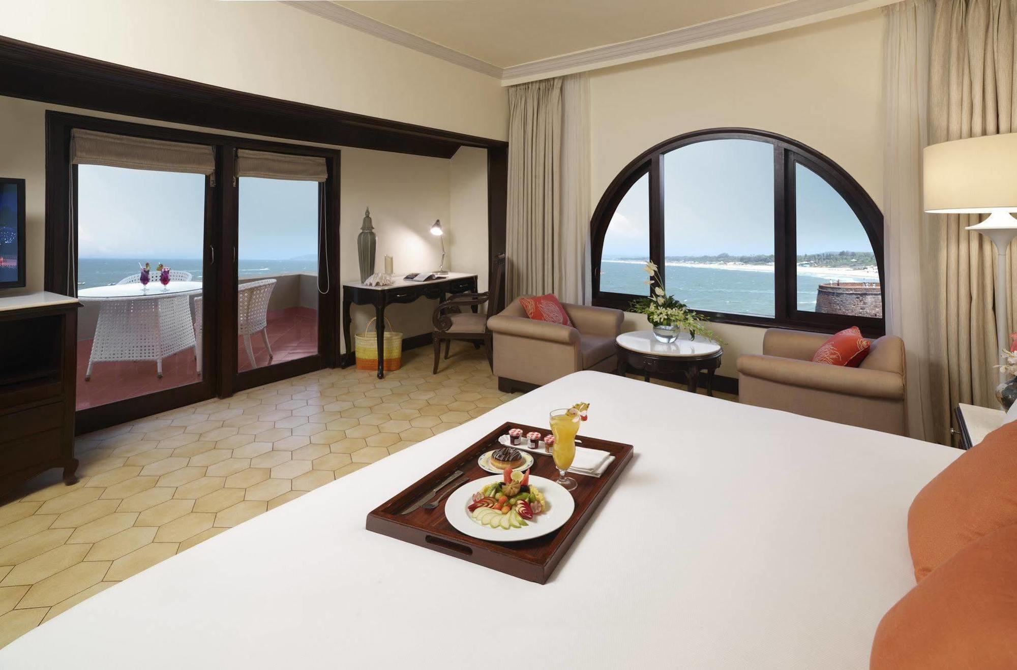 Taj Fort Aguada Resort & Spa, Goa 신궤림 외부 사진 Suite at the Taj Bengal