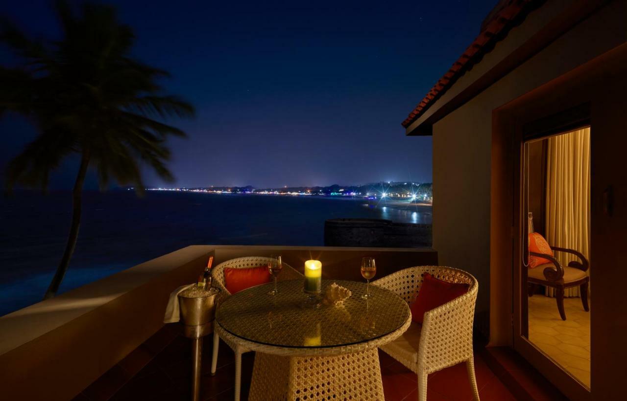 Taj Fort Aguada Resort & Spa, Goa 신궤림 외부 사진 View from a suite at the resort
